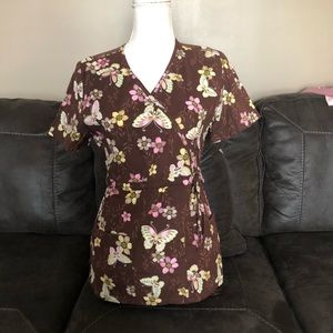 HQ Butterfly Print Scrub Top